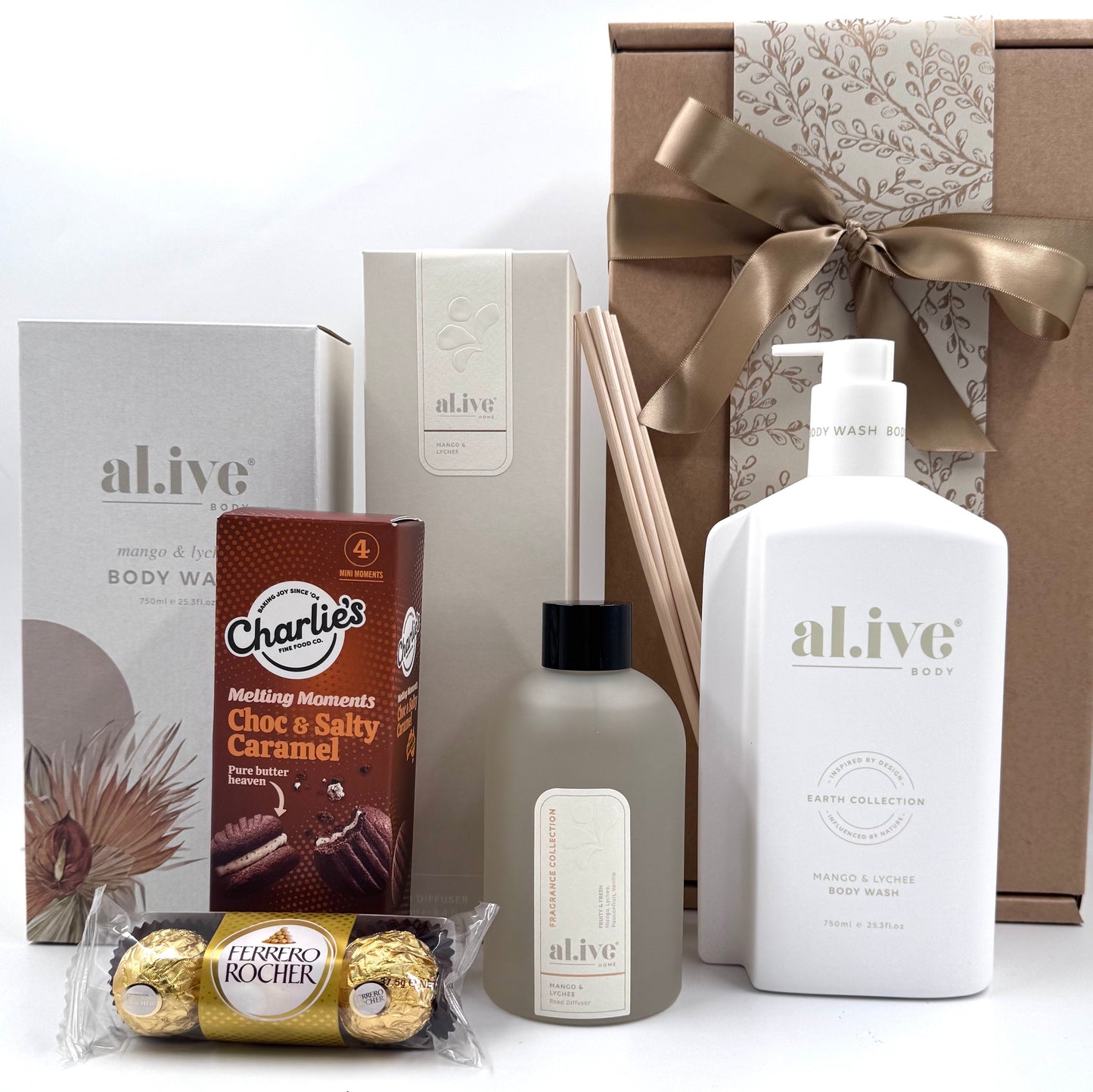 Home Fragrance Hamper - A Luxurious Scented Gift for the Home
